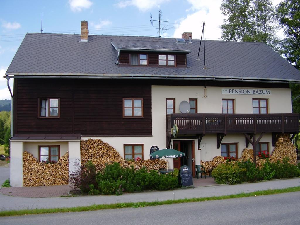 Penzion Bazum Hotel Horní Vltavice Екстериор снимка